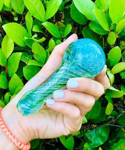 Green Swirl Glass Pipe